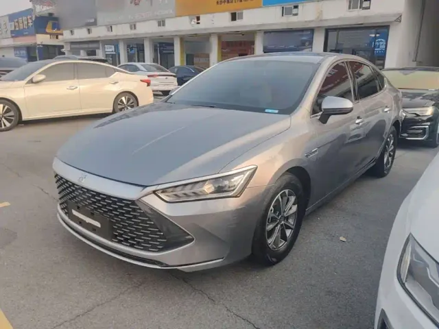 Фотография автомобиля — BYD Qin PLUS
