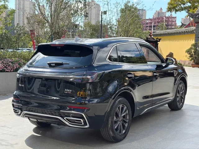 Hongqi HS5 — Фото автомобиля 12