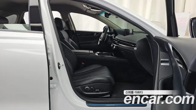 Genesis G80 RG3 — Фото автомобиля 11