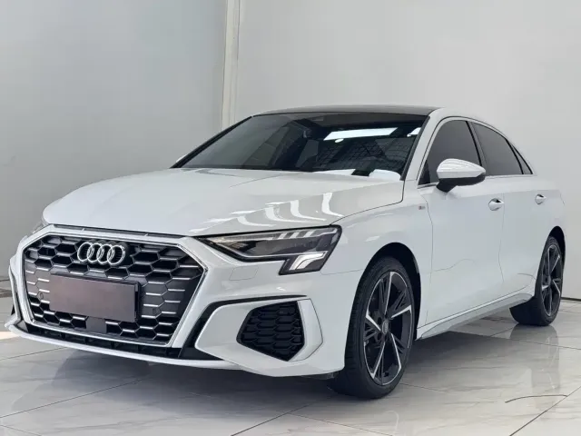 Фотография автомобиля — Audi A3