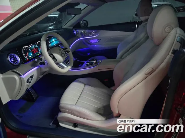 Mercedes-Benz E-Class — Фото автомобиля 20