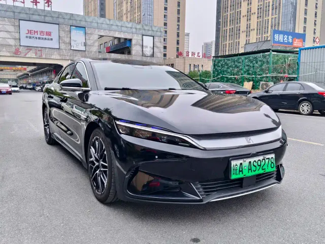 BYD Han 2025 Model EV Smart Drive Edition 605KM Premium — Фото автомобиля 4