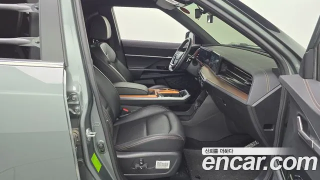 KG_Mobility_Ssangyong Torres Новый Torres Бензин 1.5 4WD — Фото автомобиля 25