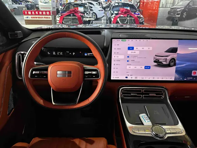 Geely Galaxy Galaxy M9 2025 Base Model — Фото автомобиля 17