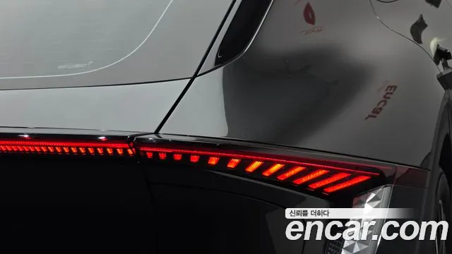 Kia EV6 — Фото автомобиля 8