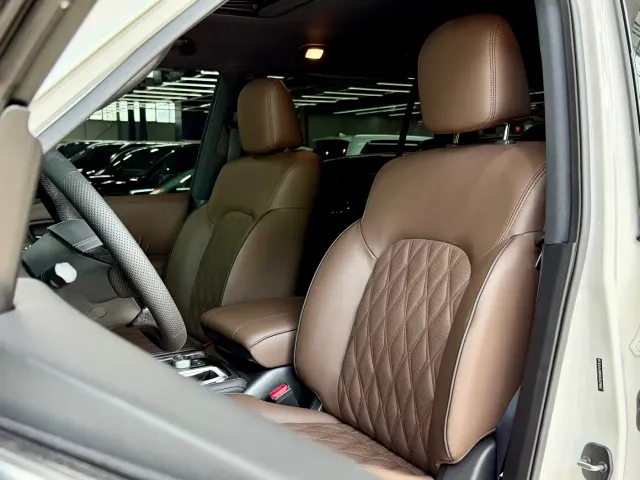 Nissan Patrol — Фото автомобиля 11