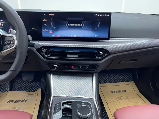 BMW 3 Series — Фото автомобиля 24
