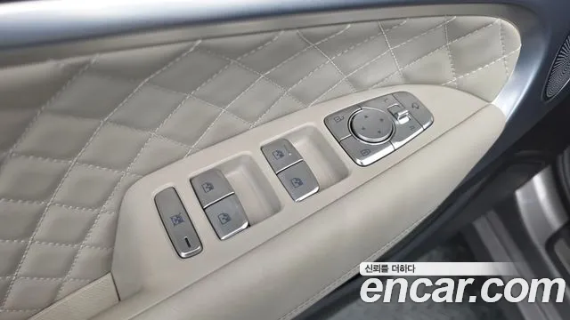 Genesis G70 — Фото автомобиля 25