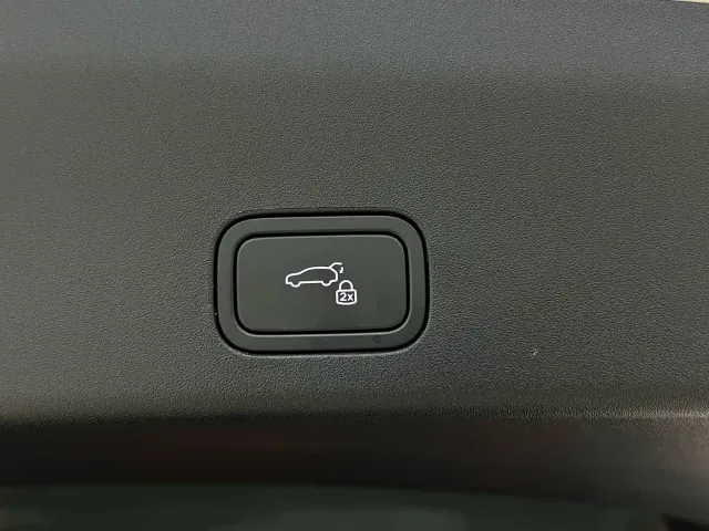 Li Auto i6 — Фото автомобиля 25