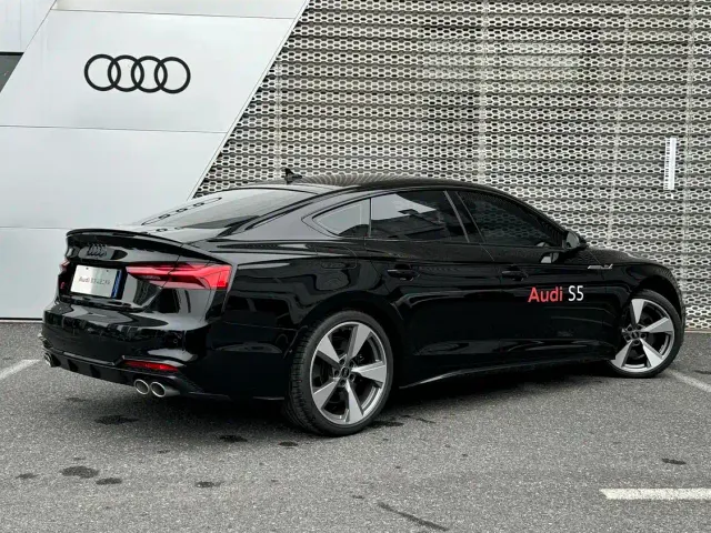 Audi S5 — Фото автомобиля 4