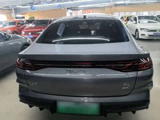 BYD Qin L — Фото автомобиля 5