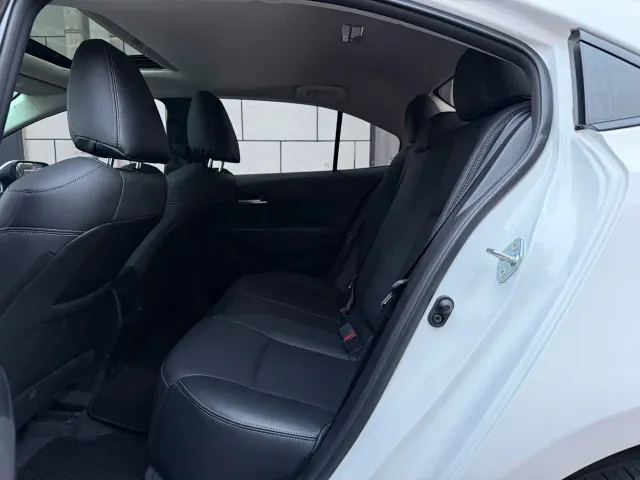 Toyota Corolla — Фото автомобиля 18