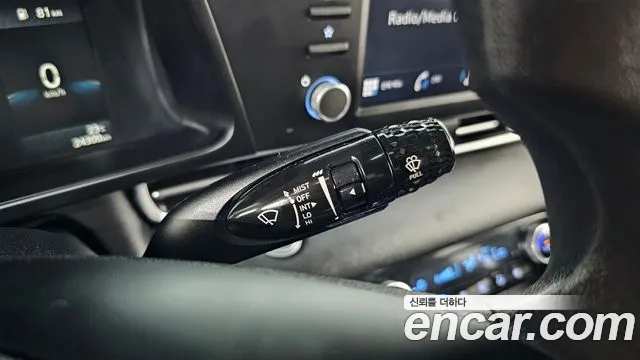Hyundai AVANTE Avante (CN7) — Фото автомобиля 18