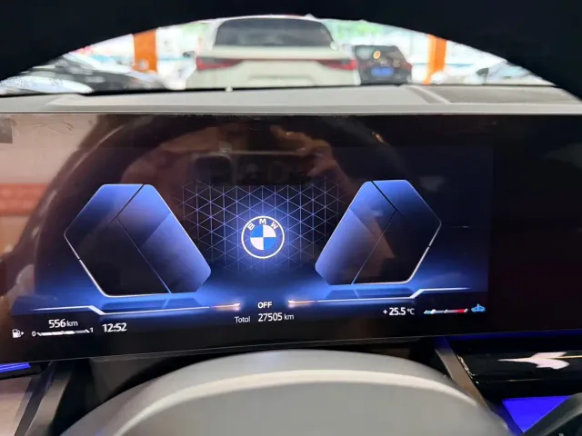 BMW 5 Series — Фото автомобиля 6