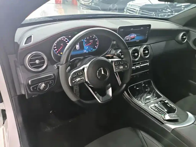 Mercedes-Benz C-Class — Фото автомобиля 10