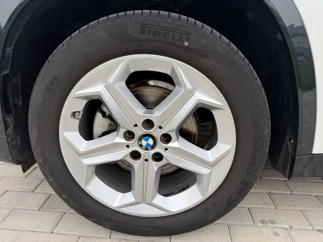 BMW X1 — Фото автомобиля 30