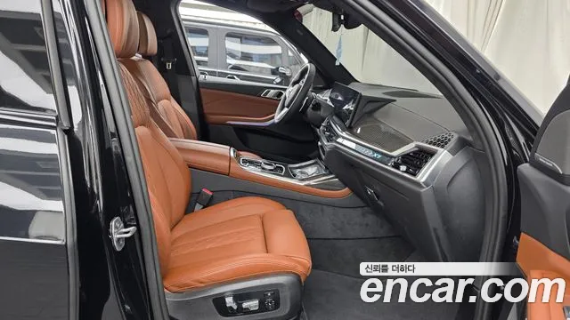 BMW X7 G07 — Фото автомобиля 16