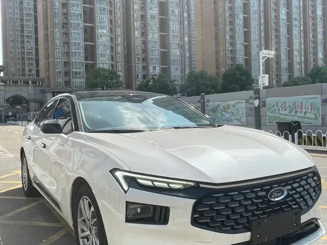 Фотография автомобиля — Ford Mondeo
