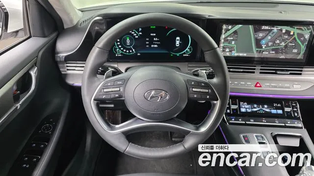 Hyundai Grandeur — Фото автомобиля 12