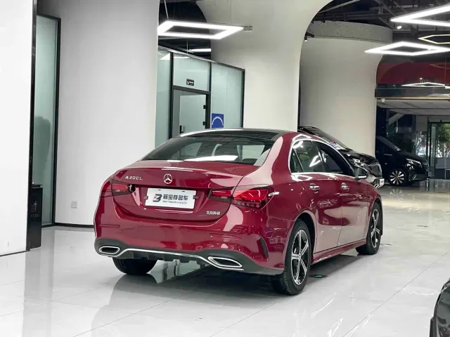 Mercedes-Benz A-Class — Фото автомобиля 15