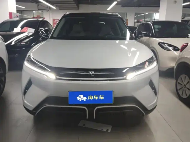 BYD Yuan UP — Фото автомобиля 2