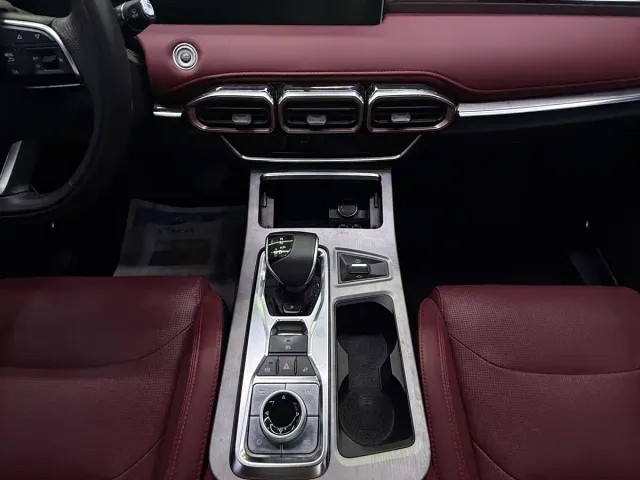 Jetour X70 Plus — Фото автомобиля 14