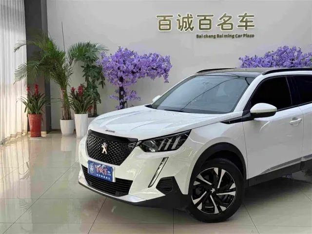 Peugeot 2008 — Фото автомобиля 3