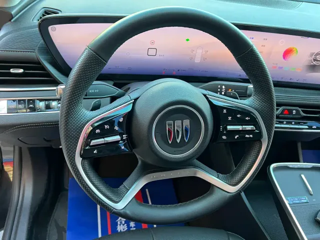 Buick LaCrosse — Фото автомобиля 6