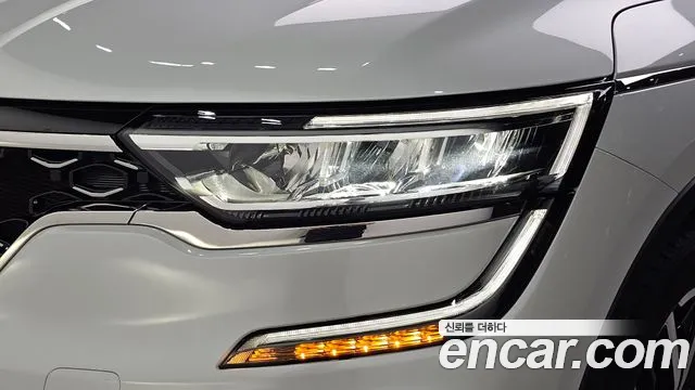 Renault-KoreaSamsung QM6 Новый QM6 2.0 LPe RE Signature 2WD — Фото автомобиля 19