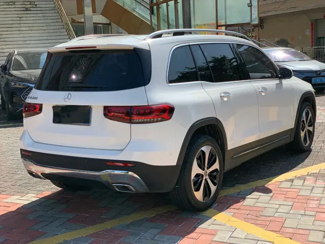 Mercedes-Benz GLB-Class — Фото автомобиля 6