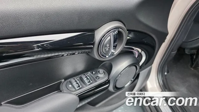 MINI Cooper — Фото автомобиля 27