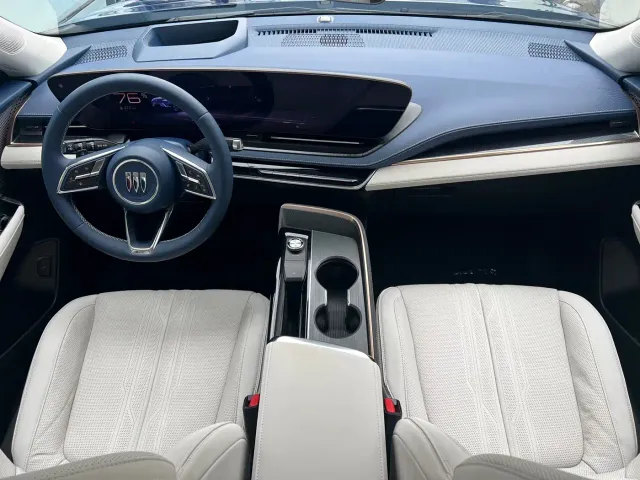 Buick E5 — Фото автомобиля 8