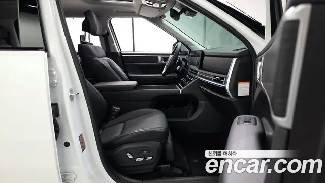 Hyundai Santa Fe — Фото автомобиля 16