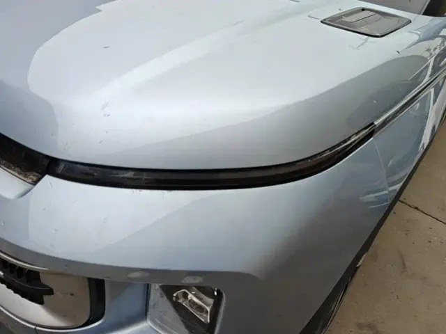 Geely ICON — Фото автомобиля 5