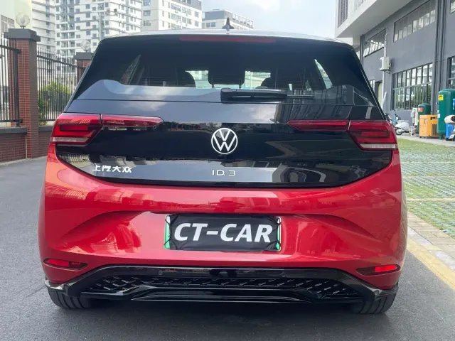 Volkswagen ID.3 — Фото автомобиля 5