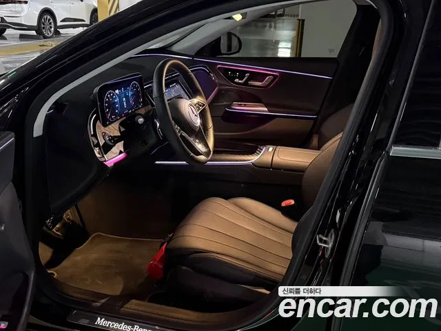 Mercedes-Benz E-Class W214 — Фото автомобиля 9