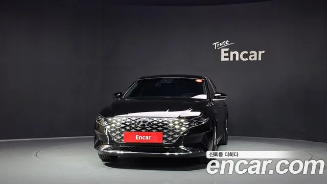 Hyundai Grandeur New — Фото автомобиля 3