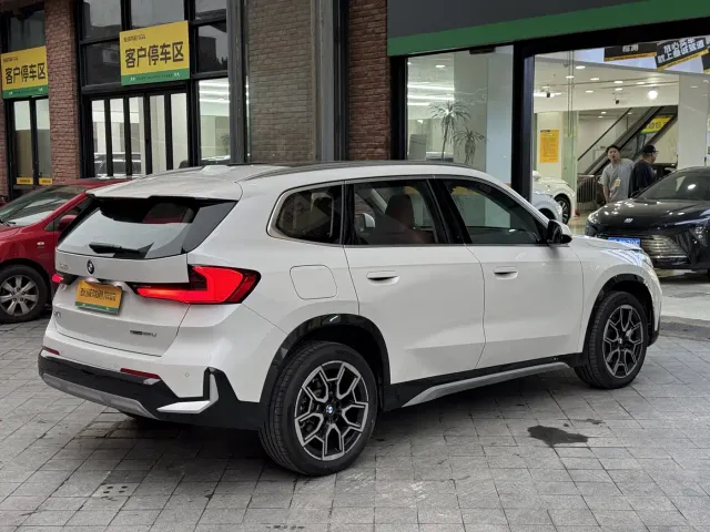 BMW X1 — Фото автомобиля 6