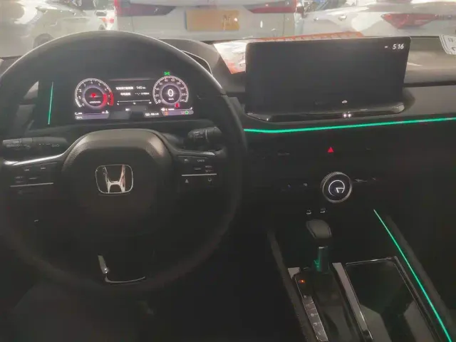 Honda Accord — Фото автомобиля 9