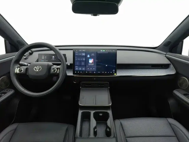 Toyota BoZhi 3X — Фото автомобиля 5