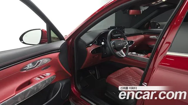 Genesis GV70 — Фото автомобиля 15