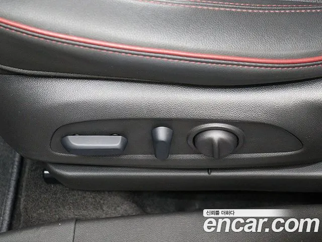 ChevroletGMDaewoo Trailblazer Новый Trailblazer 1.3 Turbo 2WD — Фото автомобиля 12