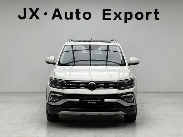 Volkswagen T-Cross — Фото автомобиля 2