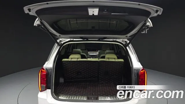 Hyundai Palisade Palisade Дизель 2.2 2WD — Фото автомобиля 19