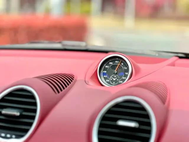 Porsche 718 — Фото автомобиля 9