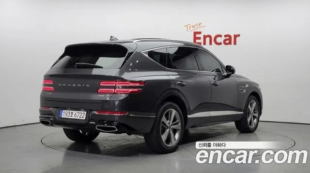 Genesis GV80 — Фото автомобиля 2