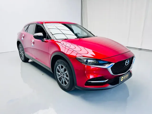 Mazda CX-4 — Фото автомобиля 3