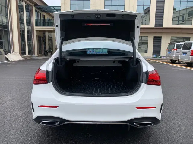 Mercedes-Benz A-Class — Фото автомобиля 7