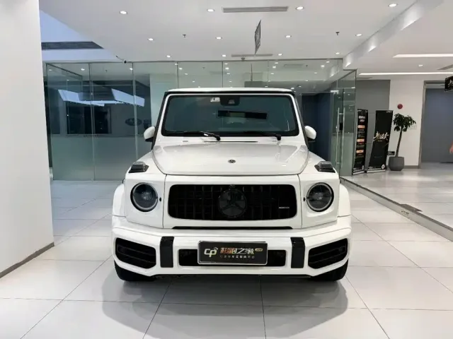 Mercedes-Benz G-Class — Фото автомобиля 2
