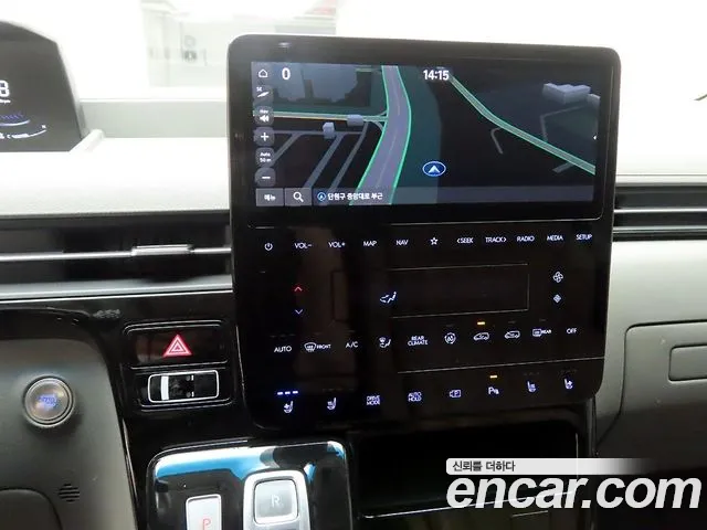 Hyundai Staria Staria 2WD автодом — Фото автомобиля 9